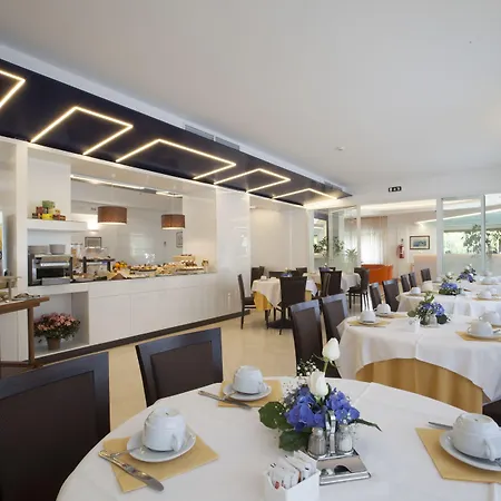 La Meridiana Hotel 3*