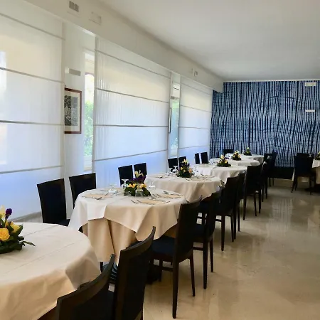 La Meridiana Hotel 3*