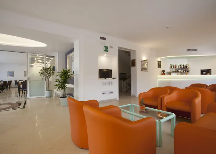 Otel La Meridiana 4*
