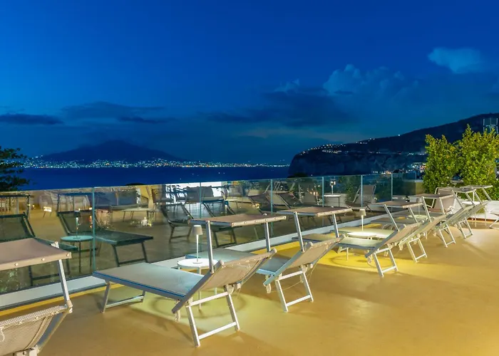 Ξενοδοχείο La Meridiana 4*