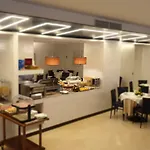 拉梅里狄亚娜酒店 4*